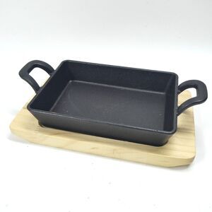 Kuchenprofi Small Serving Pan Cast Iron w/Wooden Stand